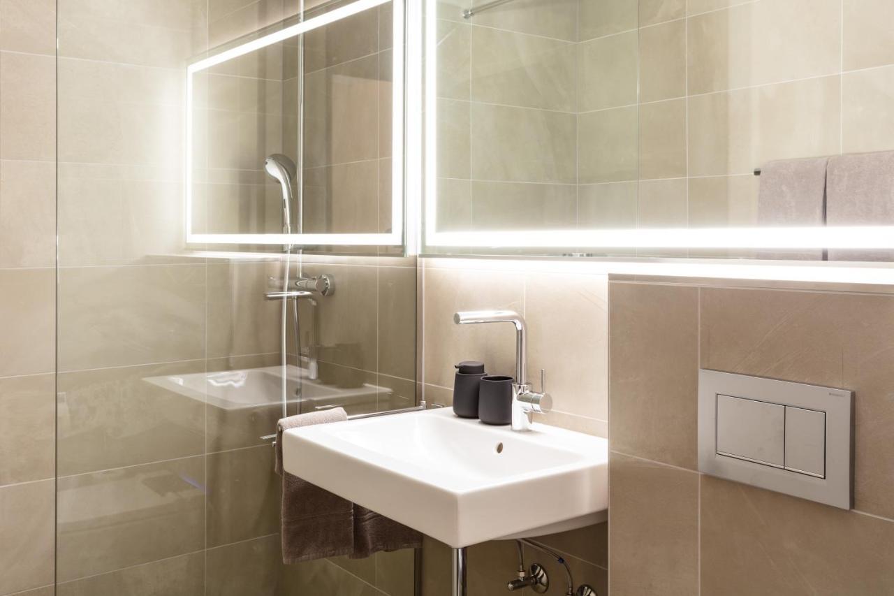 Hotel Lo! Im Kreuz Jona Rapperswil-Jona Εξωτερικό φωτογραφία